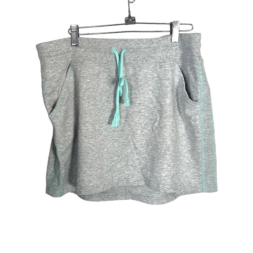 Maurices Women Size Large Gray Terry Fleece Mini Skirt Side Pocket Elastic Waist